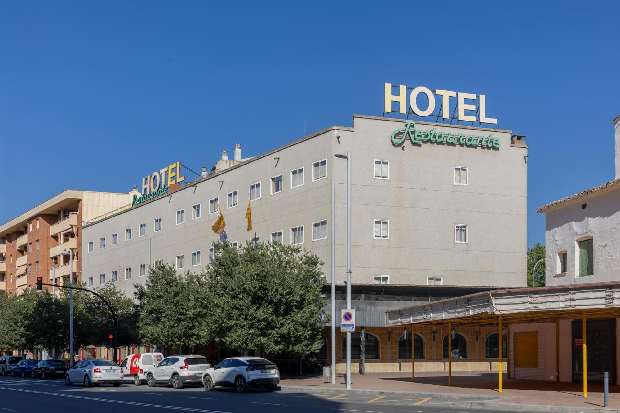 Hotel Casanova Fraga Exterior foto